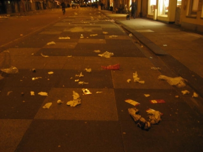 Albert Kuyp markt and me: in daytime all activity, in the evening drained of energy