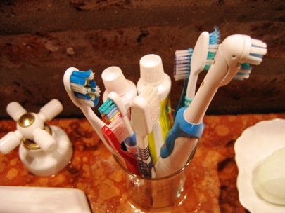 A bunch of cousins together in Caril�