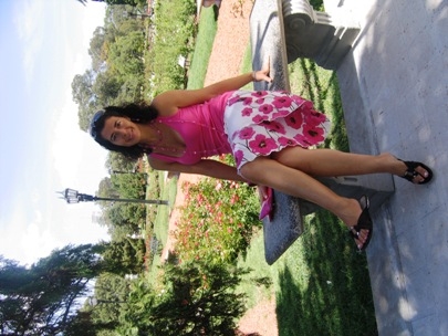 Like a quincea�era at El Rosedal