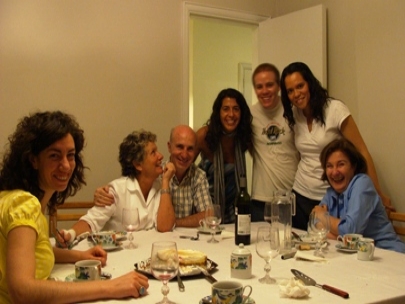 Welcoming Carla, Luisa and Bonaventura at my cousins� place