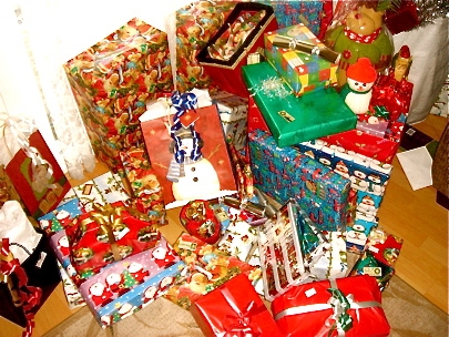 More Presents ;) Yesssssssss ;)