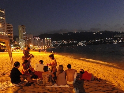 Start of a long weekend-wedding in Acapulco