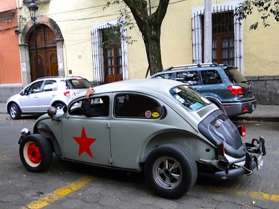 Cool car from Coyoac�n